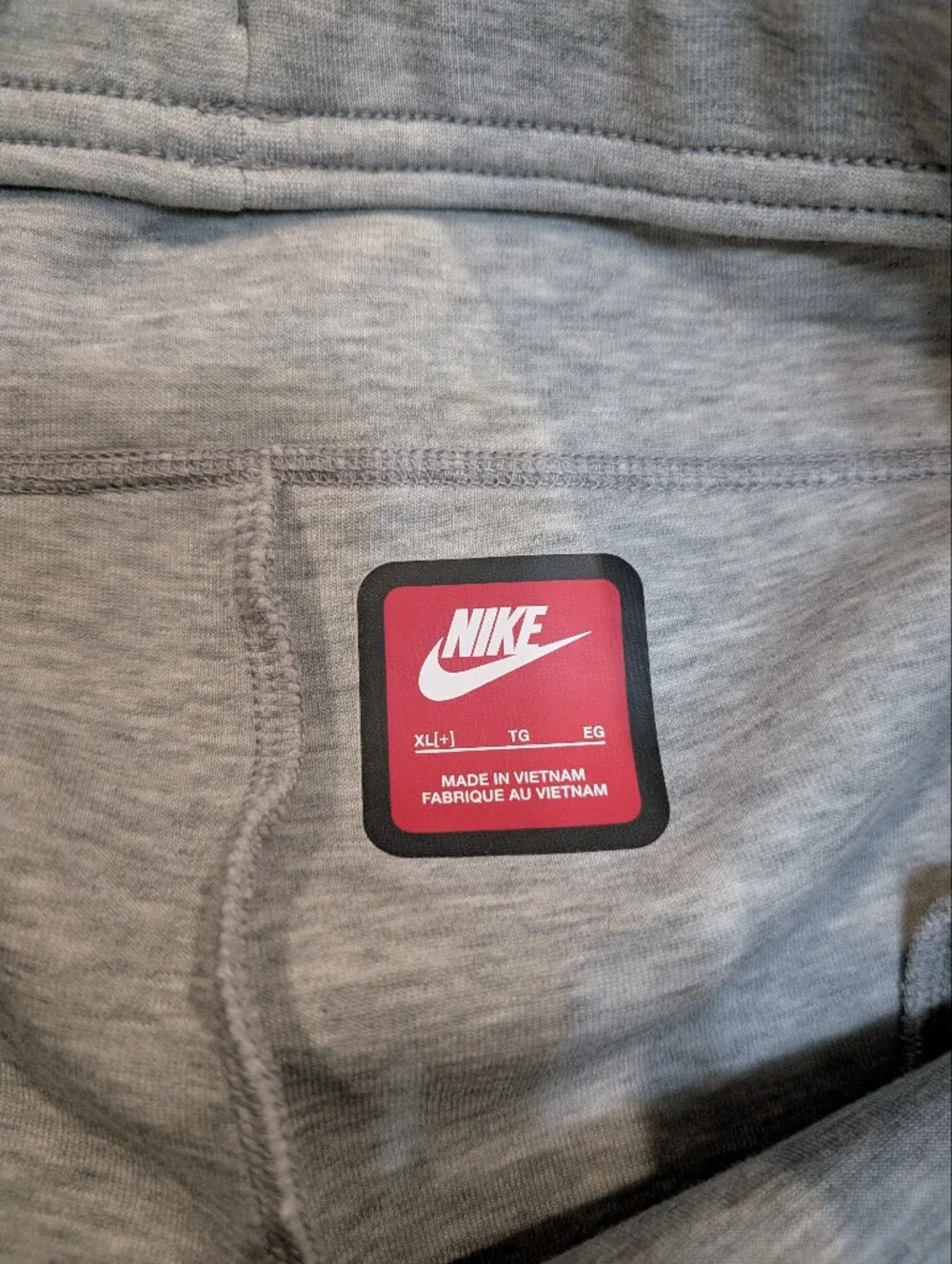 Nike Tech Fleece Sweatpants Joggers Kids XL+ Gray